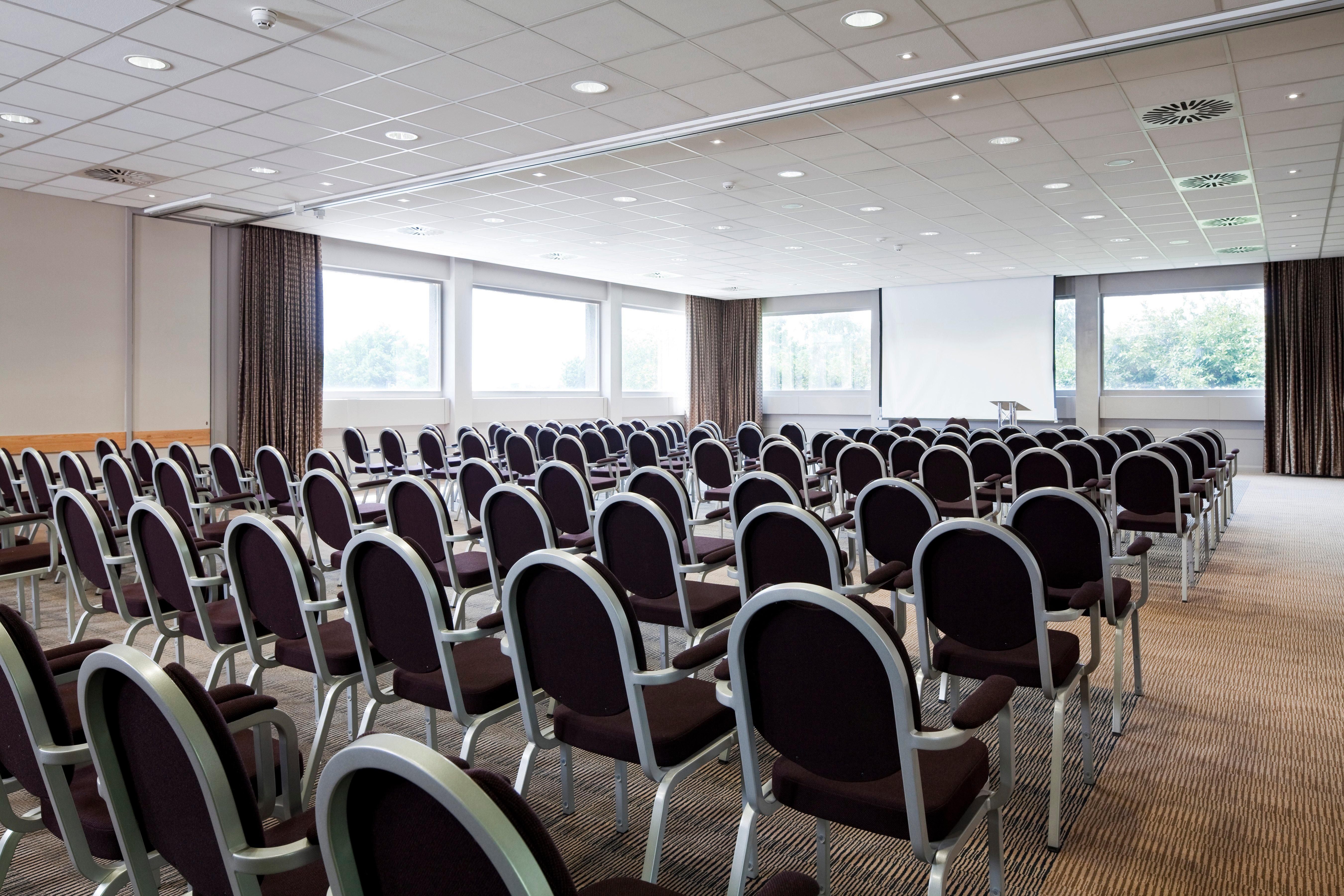 Holiday Inn Maidenhead Windsor, An Ihg Hotel Esterno foto